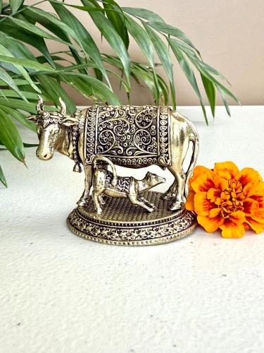 Aluminium Silver Plated Kamdhenu Cow & Calf Statue