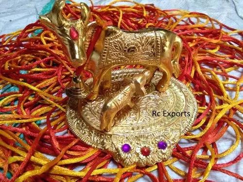 Premium 24K Gold Electroplated Kamdhenu Cow & Calf Set