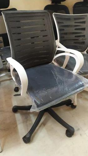 Stainless Steel 1-Seater Visitor Chair with Padded Armrests