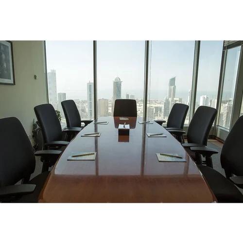 Contemporary Architectural Modular Office Furniture Setup