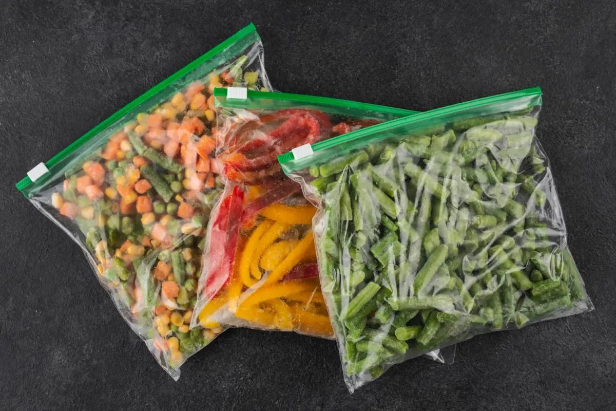 Zip Lock & Slider Resealable Bags (Consumer & Freezer Storage)